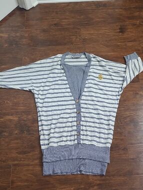 Pretty Woman Vintage Striped Lightweight Button-Front Top in Blue & White Sze 22